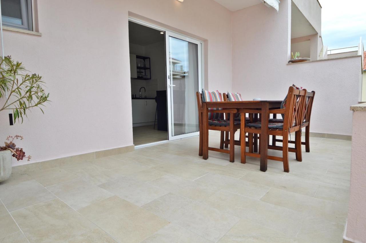 Appartement Marija à Betina  Extérieur photo