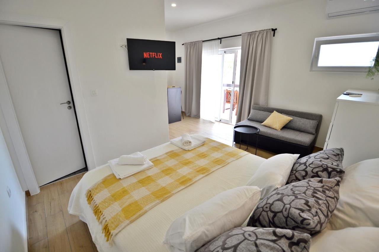 Appartement Marija à Betina  Extérieur photo